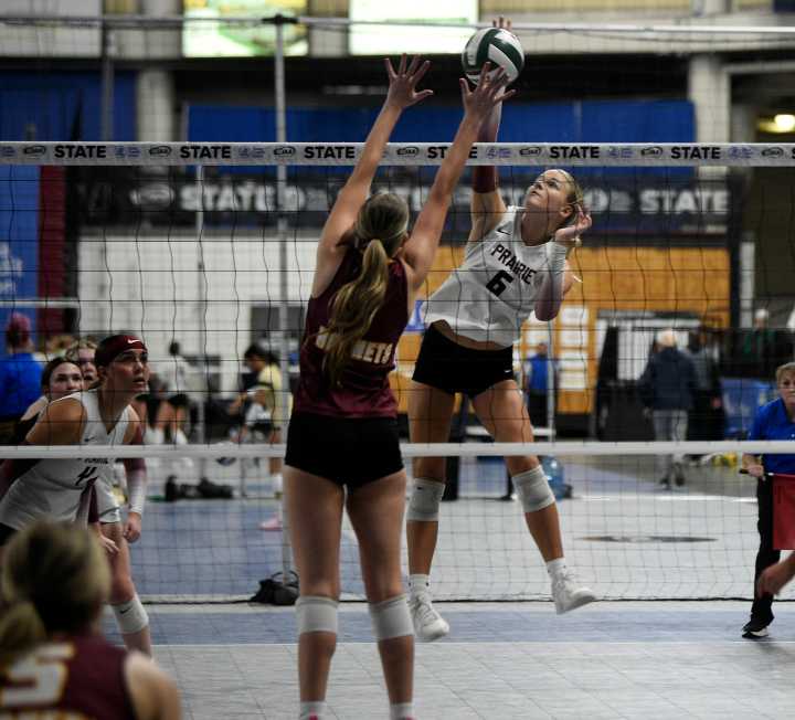 3A-4A State Volleyball: Prairie works late to reach first semifinals since 2012