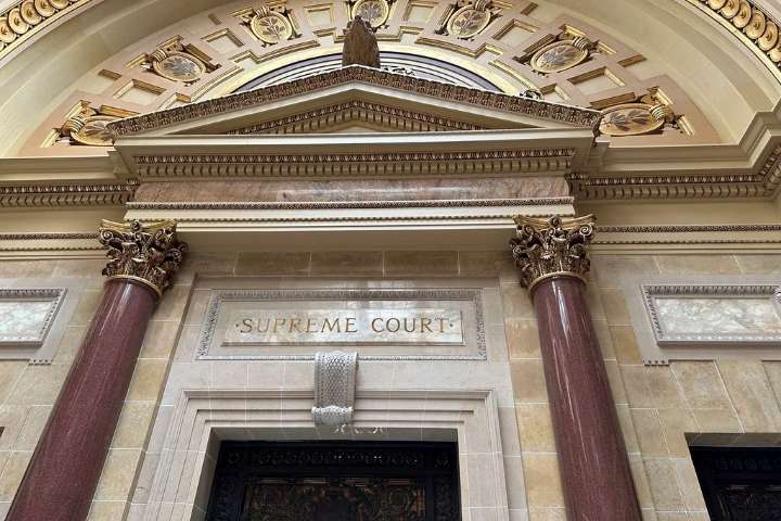 Questions remain after Slender Man stabber escape