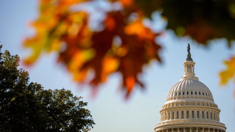 El Senado se reúne para continuar conversaciones e intentar poner fin al cierre de Gobierno sin precedentes