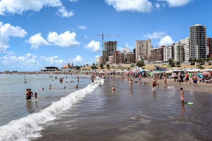 Vuelta al trabajo tras un finde largo exitoso: ¿Cuánto falta para el próximo feriado?