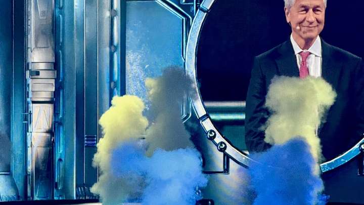 American Business Forum: Heavy on production values, light on economy