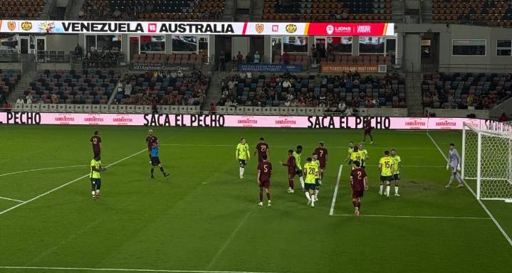 Venezuela supera 1-0 a Australia en amistoso de fecha FIFA en Houston