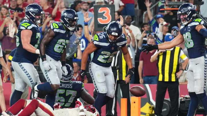 Seahawks place DT Jarran Reed, WR Dareke Young on IR