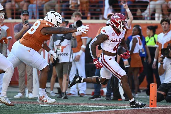 LIVE UPDATES & SCORE ANALYSIS: Arkansas football at Texas