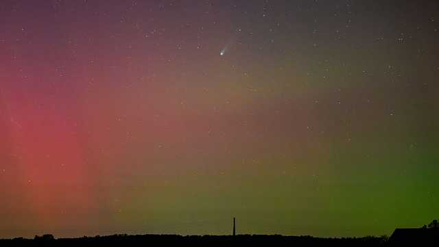 Aurora borealis may be visible in parts of Nebraska and Iowa