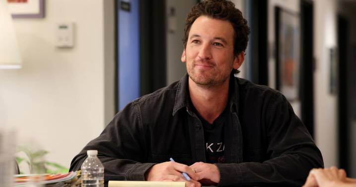 'SNL' mocks NYC mayoral race and host Miles Teller visits the White House as the Property Brothers