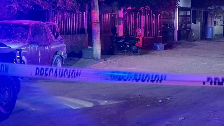 Tres hombres aparecen sin vida dentro de una vivienda en la Manuel J. Clouthier