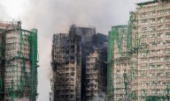 El incendio en Hong Kong ya está “bajo control total”, dice el jefe del Ejecutivo local