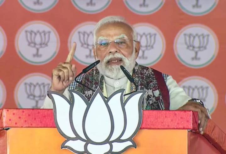 PM Modi to flag off 4 Vande Bharat trains in Varanasi