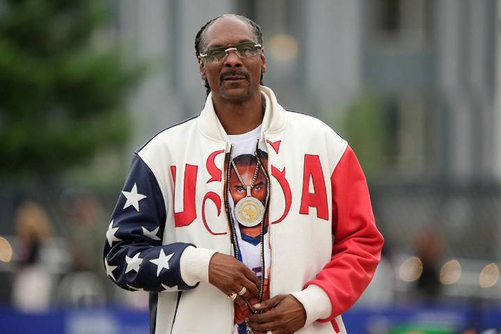 Snoop Dogg surprises Jackson State students during LGBTQIA+ event