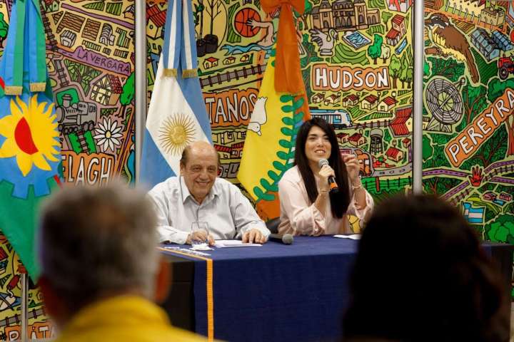 «Trabajando en la Casa»: subsidios para familias de escasos recursos