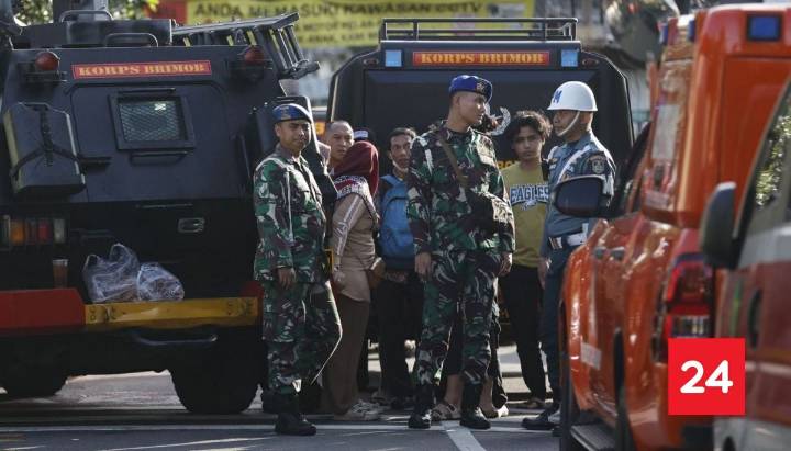 54 heridos tras explosión dentro de mezquita en escuela de Indonesia