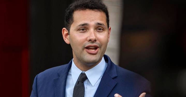 Bryan Calvo wins Hialeah mayoral race, defeating interim mayor Jackie Garcia