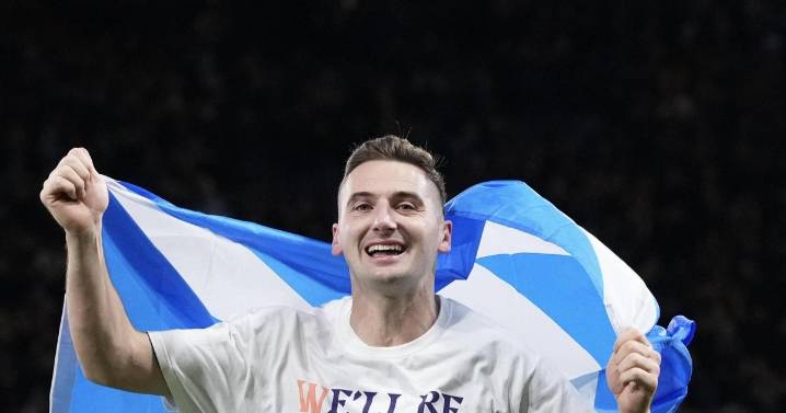 Clement reveals Kenny McLean Rangers transfer near miss