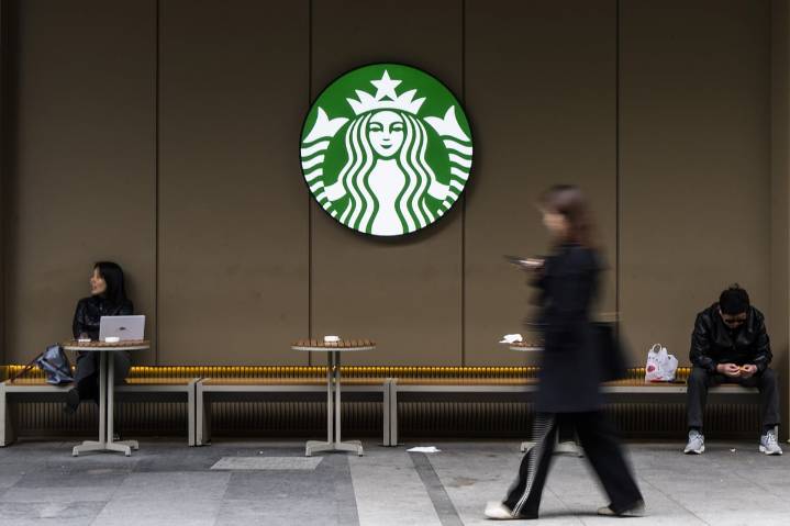 Starbucks Sells 60% China Stake To Boyu At $4 Billion Value