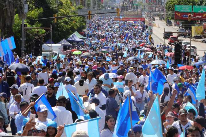 Expresidentes iberoamericanos denuncian "grave cuestionamiento" a la elección en Honduras