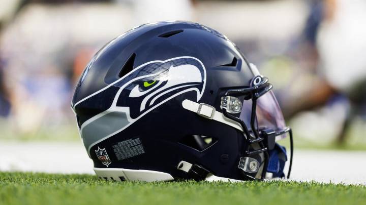 Seahawks to honor Kenny Easley with helmet stickers