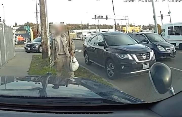Video shows what led up to Seattle police shooting man in Sodo