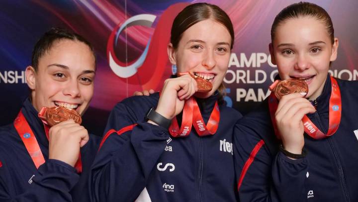 España se cuelga el bronce por equipos en el Mundial de trampolín de Pamplona