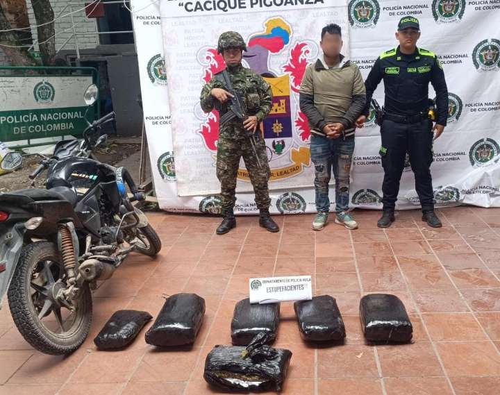Policía y Ejército frustran transporte de 15 kilos de marihuana en La Plata, Huila