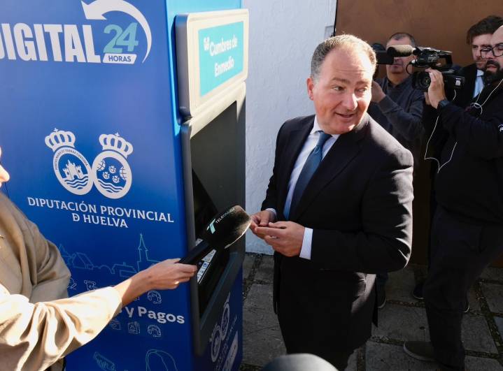 La Diputación acerca el dinero a los núcleos urbanos y rurales: La Monacilla, Isla Canela y El Portil, entre los nuevos puntos con cajero automático