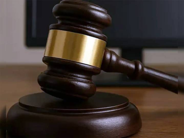 Departmental proceedings can’t be stalled on pendency of criminal case: HC