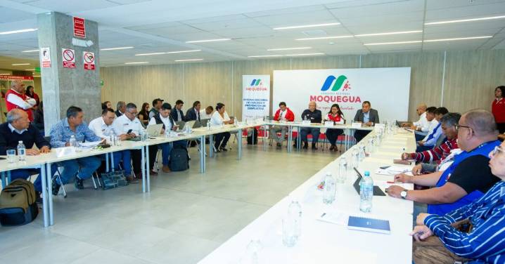 Autoridades definen acciones para enfrentar contaminación del río Coralaque