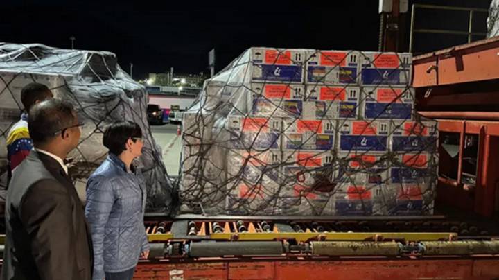 Venezuela recibe vacunas para mejorar programa de inmunización