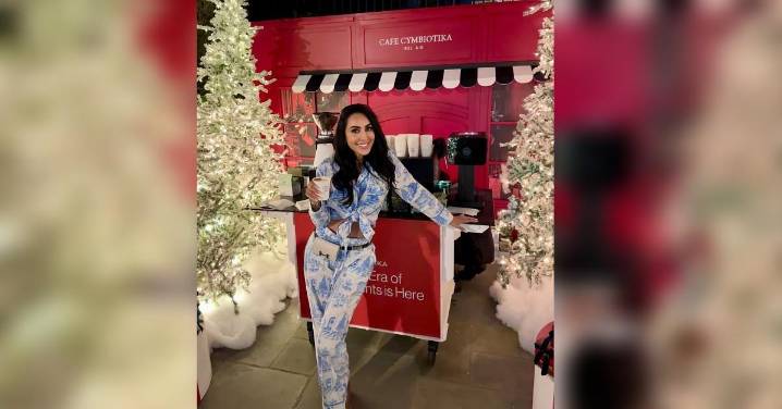 Durana Elmi Debuts 'Cafe Cymbiotika' In Bel Air At Kathy Hilton’s Star