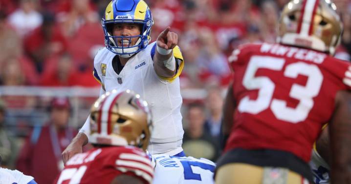 Matthew Stafford throws 4 TDs as Rams beat 49ers 42-26 for their 4th straight win