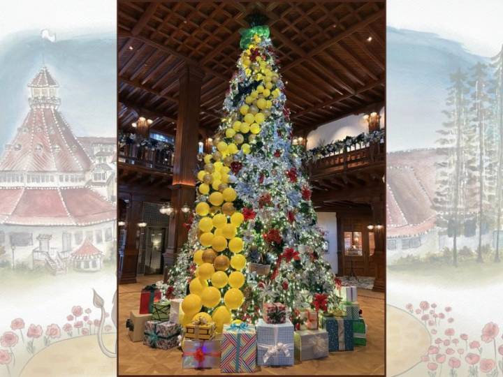 A Holiday in Oz: It’s a land of Oz wonderland at The Del