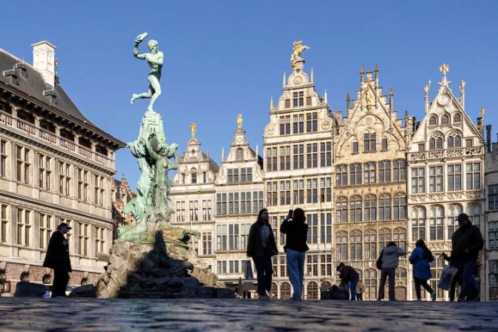 Chasing the Louvre loot: Inside Antwerp’s jewellery underworld