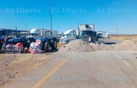 Permanecen tres bloqueos en carreteras del estado