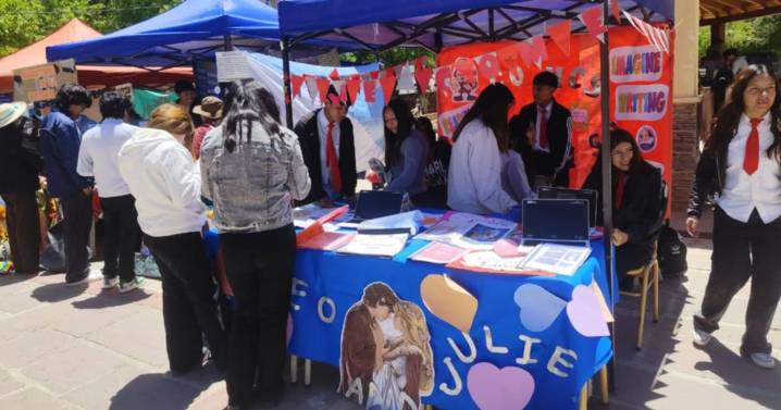 Expo Educativa del Colegio Polimodal N° 2 de Abra Pampa