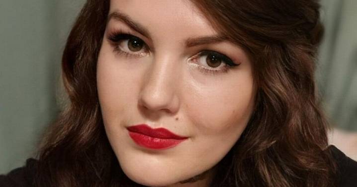 Chilling parcel discovery after Brit 'flew to US to be killed by man she met online'