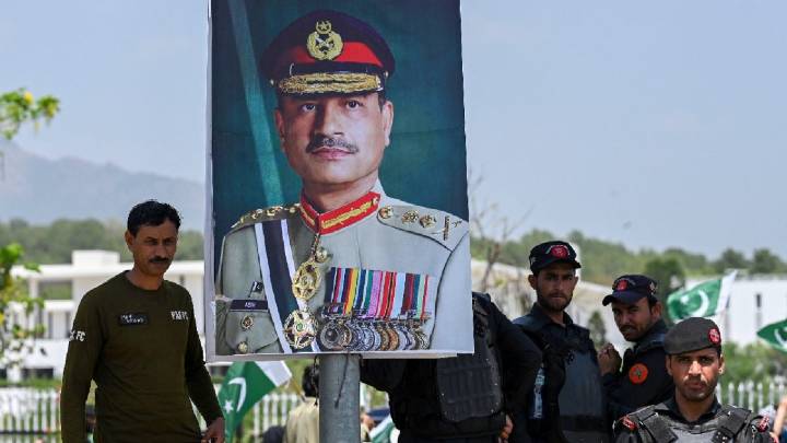 Pakistan At Crossroads: 27th Amendment Sparks Permanent Martial Rule Fears Under New Unified Command