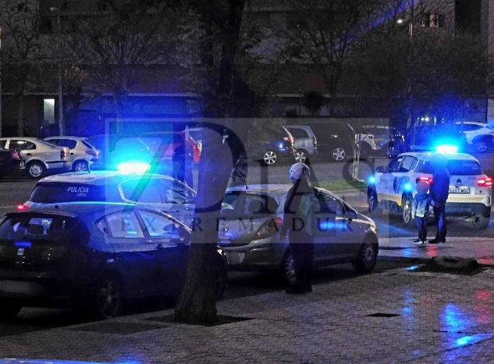 Un accidente entre una moto y un vehículo provoca retenciones en Badajoz