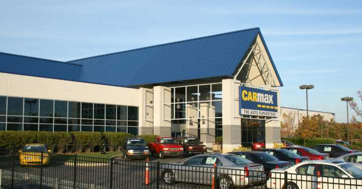 CarMax CEO Bill Nash to step down