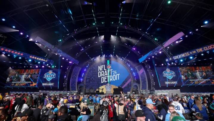 Updated 2026 NFL Draft order: Titans, Giants on pace to claim top selections entering Week 11