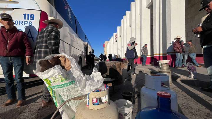Liberan paso hacia Juárez; persisten bloqueos en Puente Zaragoza y en la Aduana Fronteriza