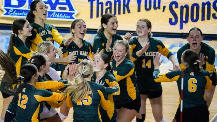 Saint Mark's starts slow, finishes strong against Caravel to reach DIAA final