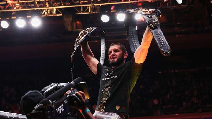 Islam Makhachev destrona a Ilia Topuria en la UFC tras su victoria ante Jack Della Maddalena