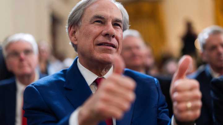 Court blocks Texas from using new GOP-friendly maps in 2026 midterms