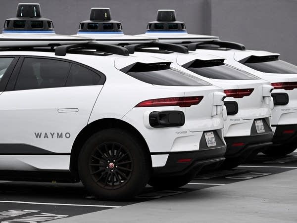 Self-driving taxi company Waymo to begin testing its fleet in Minneapolis