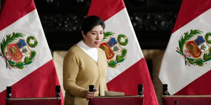Perú rompe relación con México por darle asilo a Betssy Chávez: ¿cómo afecta la medida a connacionales, según canciller?