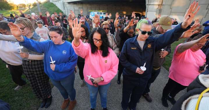 Louisville community gathers for candlelight vigil to honor victims of UPS flight crash