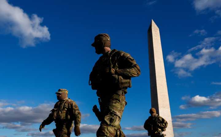 EE. UU. suspende todas las decisiones sobre asilo tras el tiroteo contra la Guardia Nacional