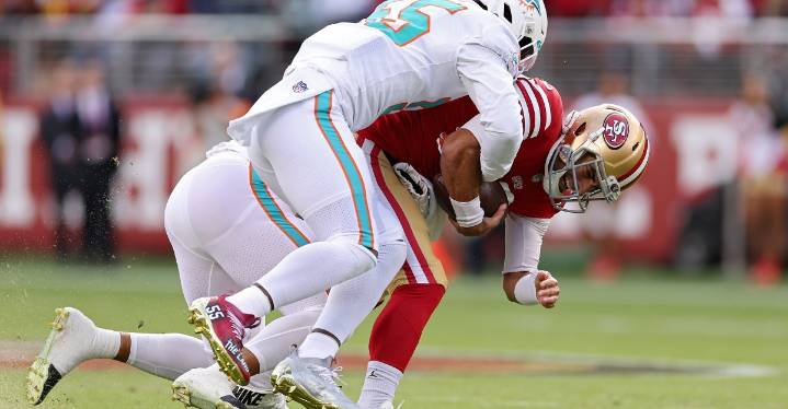 Eagles Film Review: Jaelan Phillips is a talented pass rusher