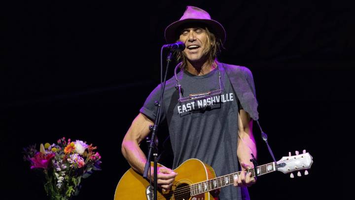 Americana troubadour Todd Snider, alt