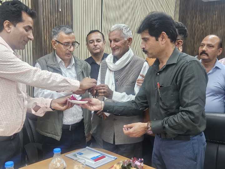 Mission Director HADP/JKCIP interacts with Krishi Udhyamis in Kathua